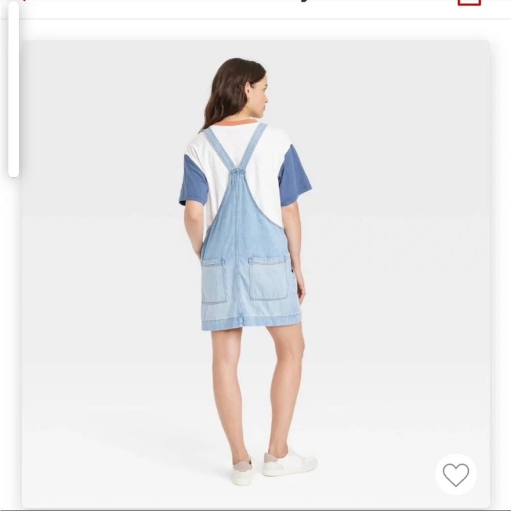 Universal thread woman’s Jean bib overall dress. Light wash NWT various sizes - Picture 2 of 3